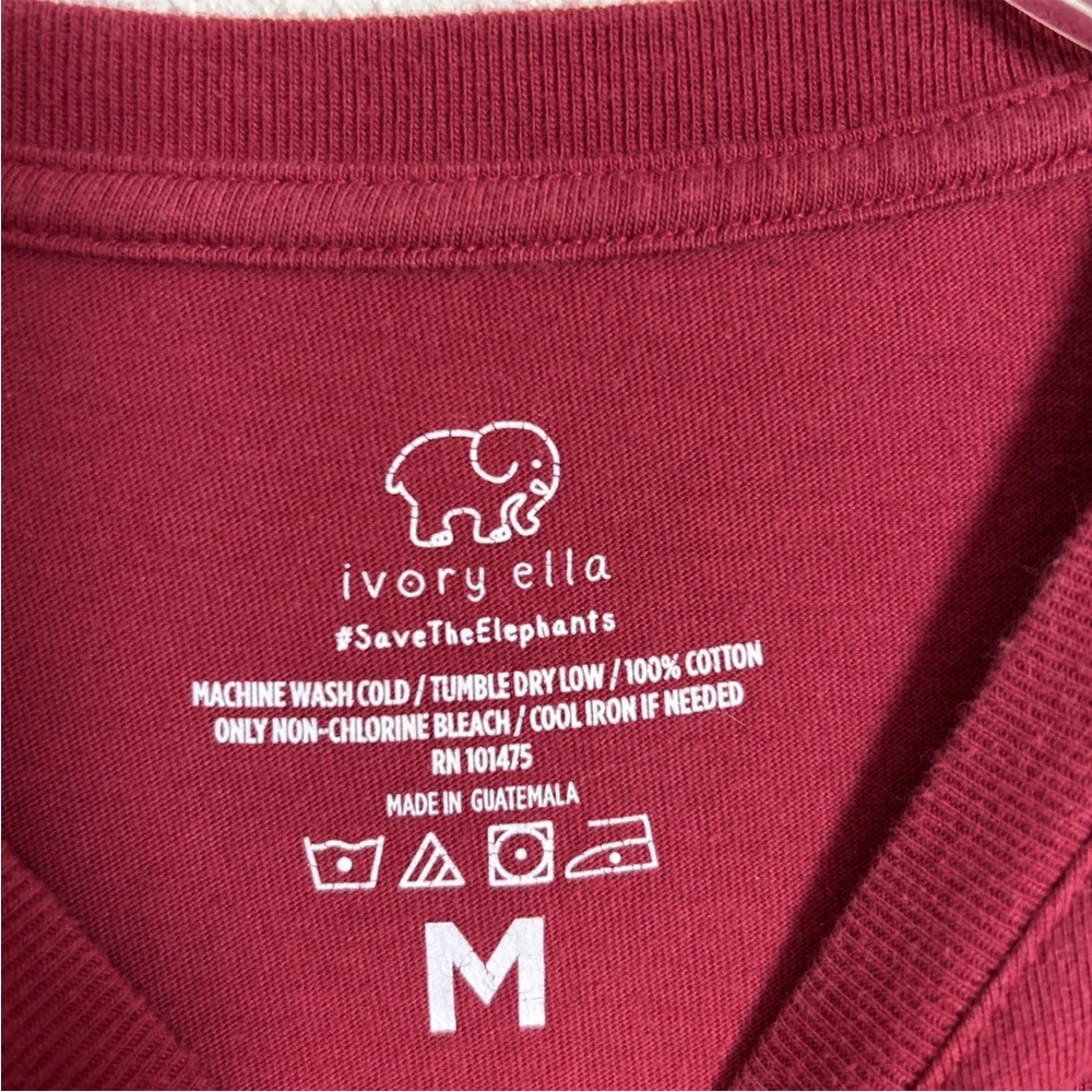 Ivory Ella Long Sleeve Pocket T-Shirt Women’s Med Maroon Soccer Elephant Graphic - Picture 5 of 10